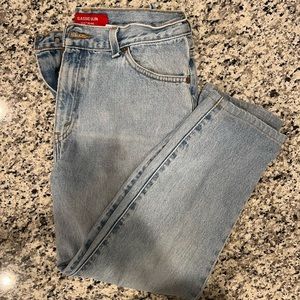 Women’s Levi Jeans